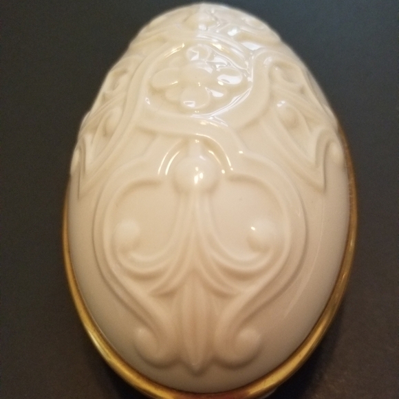 Lenox gold rimmed egg ticket box - Picture 1 of 6